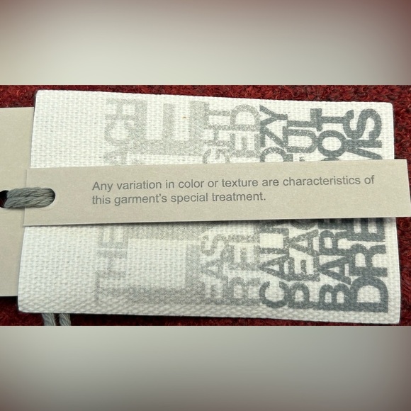 NWT Barefoot Dreams Super Soft CozyChic Confetti Beanie in Crimson-Rosewood OS. - Picture 7 of 8